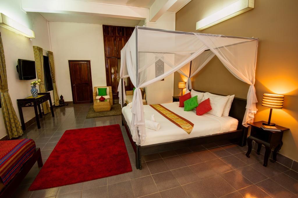 The Willow Boutique Hotel プノンペン エクステリア 写真