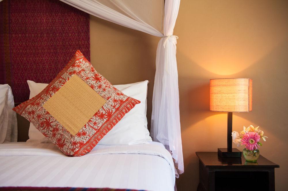 The Willow Boutique Hotel プノンペン エクステリア 写真
