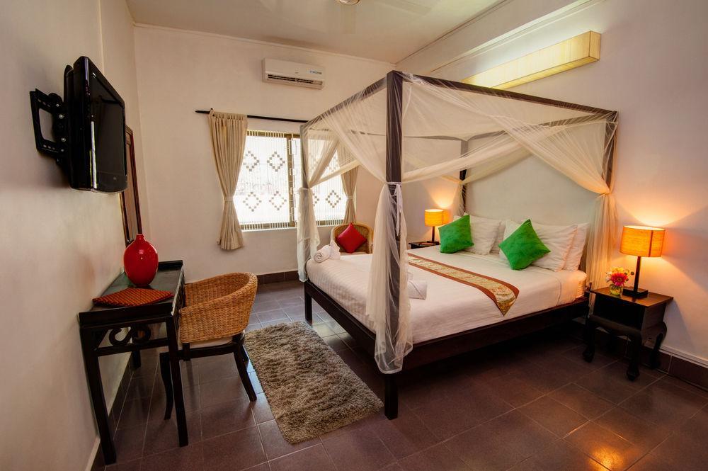 The Willow Boutique Hotel プノンペン エクステリア 写真